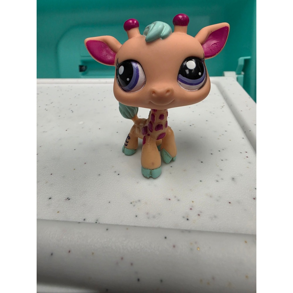 LPS Littlest Pet Shop Giraffe #2303 Teal and Pink Collectable Figure Pet